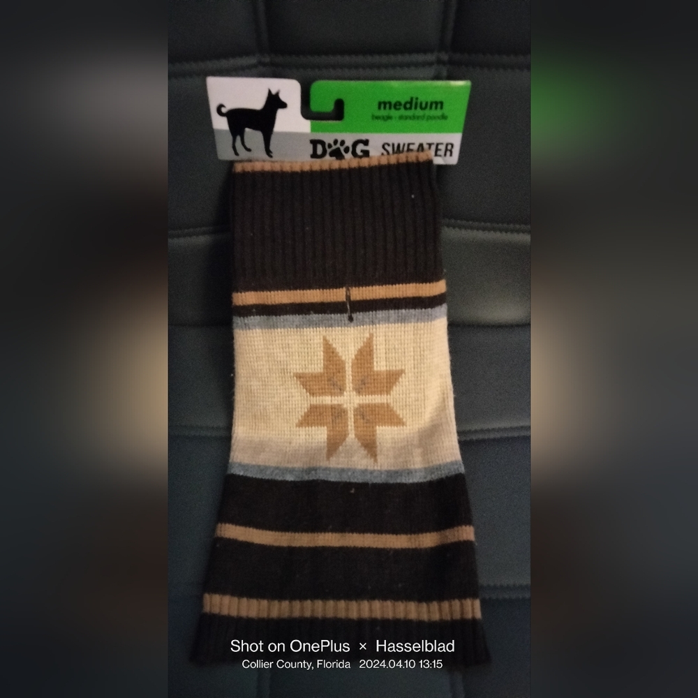 Lightly Used Medium Dog Sweater See pics for measurements